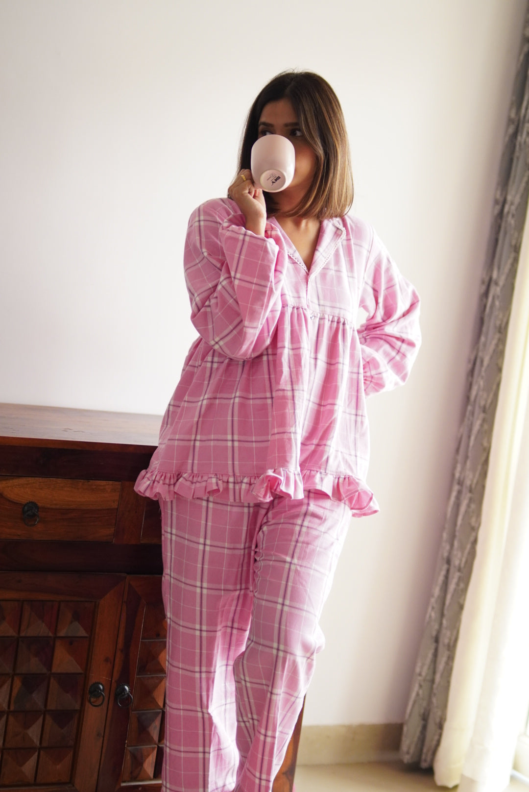 Cuddle – Pink Check Night Suit