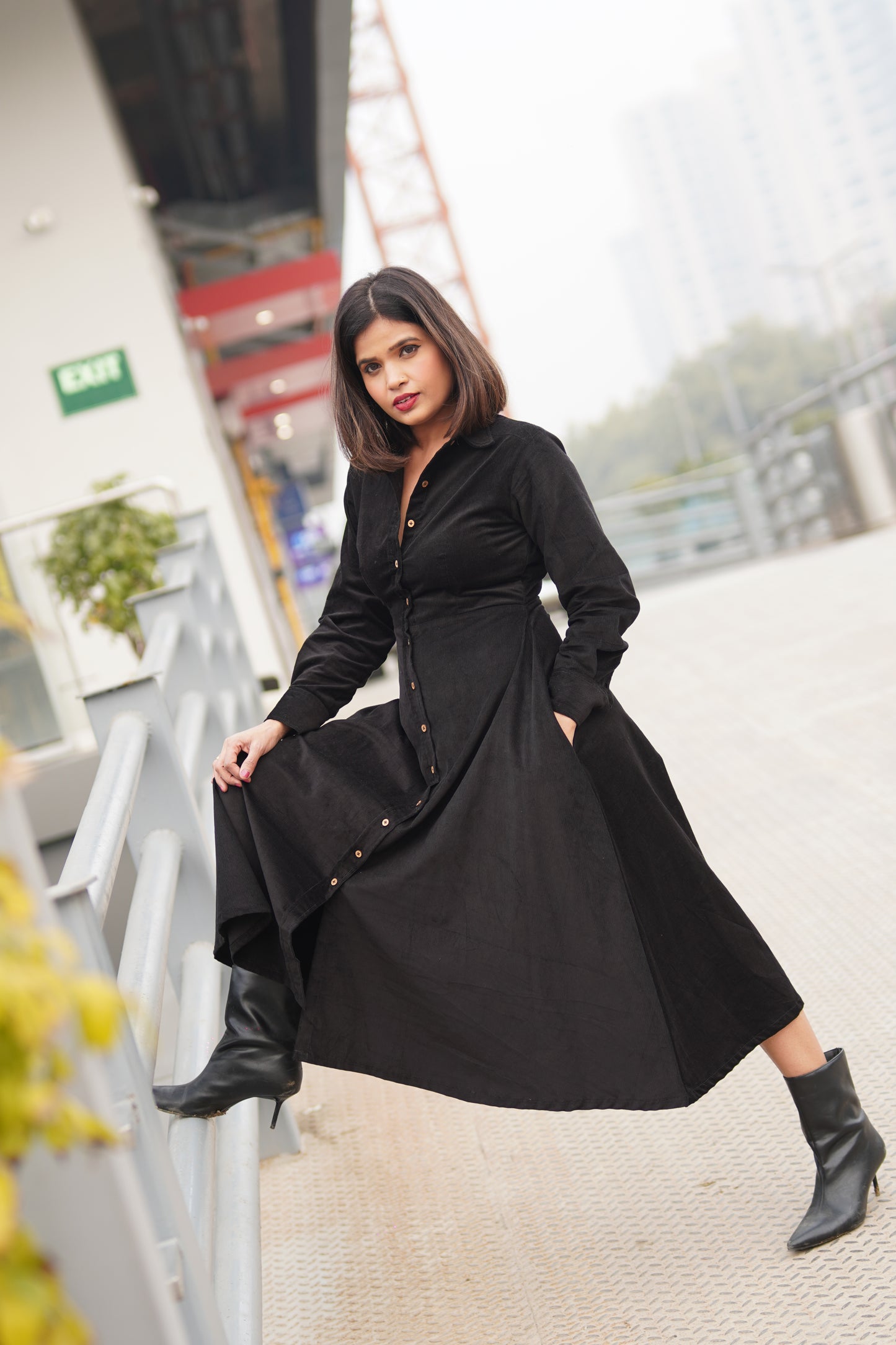 Noir - Perfect Black Dress